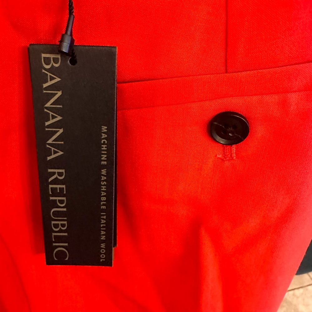 Banana Republic Pants Avery 
Red
6
New With Tags